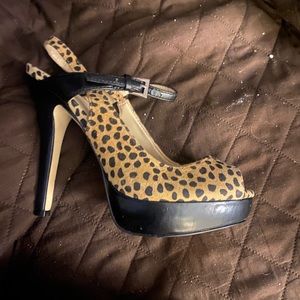 leopard print ankle strap heels NWOT INC Int. 6.5 platform peep-toe slingback